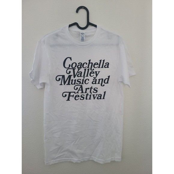 Coachella T-Shirt (new without tags) - Picture 1 of 4